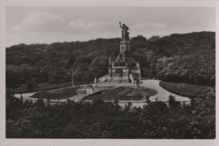 Rüdesheim - Nationaldenkmal, Luftaufnahme - ca. 1955 Rüdesheim - Nationaldenkmal, Luftaufnahme - ca. 1955
