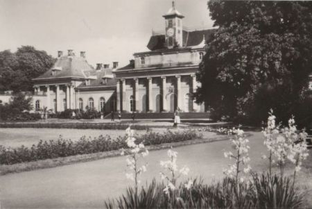 Dresden-Pillnitz - Schloß und Park, Neues Palais - 1975 Dresden-Pillnitz - Schloß und Park, Neues Palais - 1975