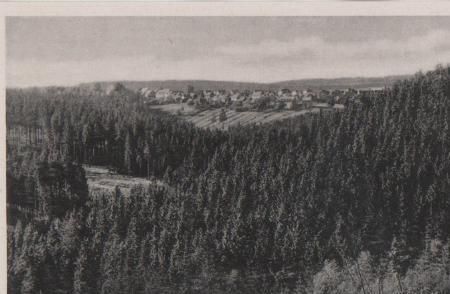 Großbreitenbach vom Grundstal gesehen - ca. 1975 Großbreitenbach vom Grundstal gesehen - ca. 1975