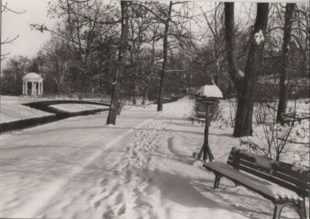 Bad Salzuflen - Leopoldsprudel und Salze im Kurpark - ca. 1965 Bad Salzuflen - Leopoldsprudel und Salze im Kurpark - ca. 1965