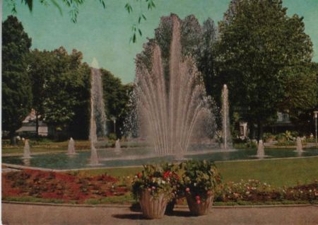 Bad Kissingen - Rosengarten mit Fontäne - 1982 Bad Kissingen - Rosengarten mit Fontäne - 1982