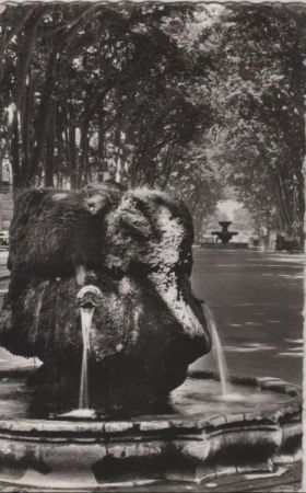 Frankreich - Aix-en-Provence - La fontaine thermale - 1966 Frankreich - Aix-en-Provence - La fontaine thermale - 1966