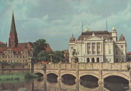 Schwerin - Staatstheater und Dom - ca. 1965 Schwerin - Staatstheater und Dom - ca. 1965