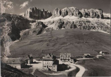 Italien - Passo Pordoi - Pordoijoch - Gruppo Sella e Cima Pordoi - 1957 Italien - Passo Pordoi - Pordoijoch - Gruppo Sella e Cima Pordoi - 1957