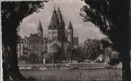 Mainz - Durchblick auf den Dom - ca. 1960 Mainz - Durchblick auf den Dom - ca. 1960