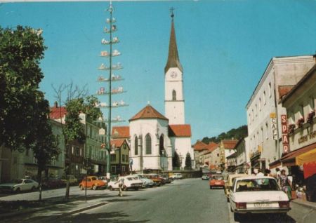 Schönberg - Marktplatz mit Maibaum - 1982 Schönberg - Marktplatz mit Maibaum - 1982