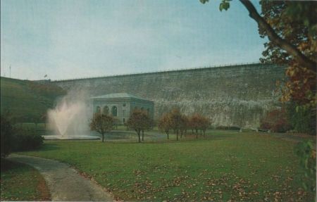 Clinton (Massachusetts) - USA - Wachuset Dam Clinton (Massachusetts) - USA - Wachuset Dam