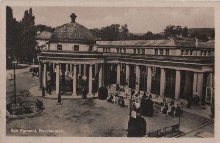 Bad Pyrmont - Brunnenplatz - ca. 1955 Bad Pyrmont - Brunnenplatz - ca. 1955