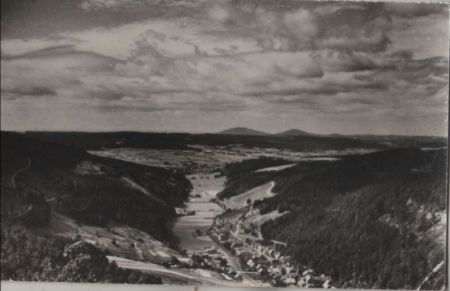 Schleusingerneundorf (OT von Nahetal-Waldau)			 - Blick auf den Ort Schleusingerneundorf (OT von Nahetal-Waldau)			 - Blick auf den Ort