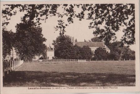 Frankreich - Lamotte-Beuvron - Maison de Education - ca. 1935 Frankreich - Lamotte-Beuvron - Maison de Education - ca. 1935