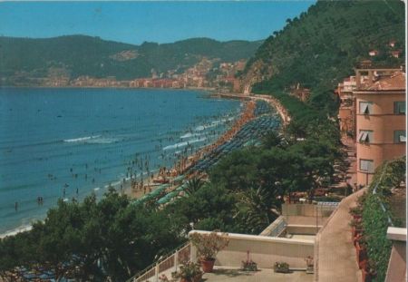 Italien - Alassio - Scorcio panoramico - ca. 1980 Italien - Alassio - Scorcio panoramico - ca. 1980
