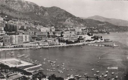 Monaco - Monte Carlo - Le Port et la Piscine - 1960 Monaco - Monte Carlo - Le Port et la Piscine - 1960