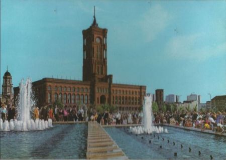 Berlin-Mitte, Rotes Rathaus - 1974 Berlin-Mitte, Rotes Rathaus - 1974