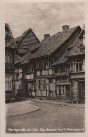 Wernigerode - Kleinstes Haus der Stadt - ca. 1955 Wernigerode - Kleinstes Haus der Stadt - ca. 1955