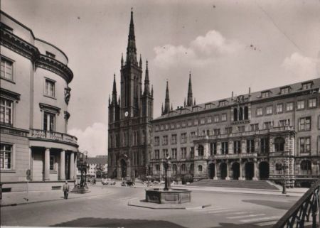 Wiesbaden - Rathaus und Marktkirche - 1957 Wiesbaden - Rathaus und Marktkirche - 1957