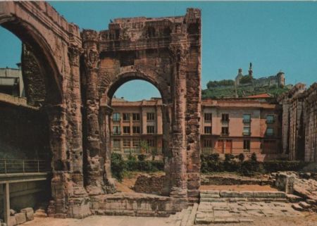Frankreich - Vienne-sur-le-Rhone - Les Ruines - ca. 1980 Frankreich - Vienne-sur-le-Rhone - Les Ruines - ca. 1980
