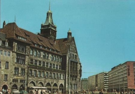Karl-Marx-Stadt, Chemnitz - Markt mit Rathaus - 1975 Karl-Marx-Stadt, Chemnitz - Markt mit Rathaus - 1975