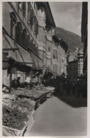 Italien - Bolzano - Bozen - Obstmarkt - ca. 1950 Italien - Bolzano - Bozen - Obstmarkt - ca. 1950