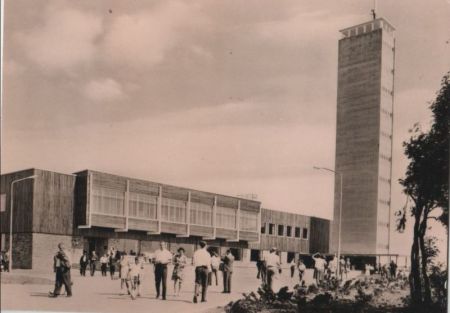 Oberwiesenthal - HO-Gaststätte Fichtelgebirgshaus - 1971 Oberwiesenthal - HO-Gaststätte Fichtelgebirgshaus - 1971