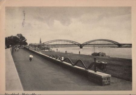 Düsseldorf - Rheinschlange - 1956 Düsseldorf - Rheinschlange - 1956