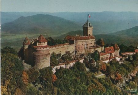 Orschwiller, Chateau Haut-Kœnigsbourg - Frankreich - Photo arienne Orschwiller, Chateau Haut-Kœnigsbourg - Frankreich - Photo arienne