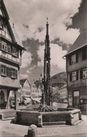 Bad Urach - Marktbrunnen am Rathaus - ca. 1960 Bad Urach - Marktbrunnen am Rathaus - ca. 1960