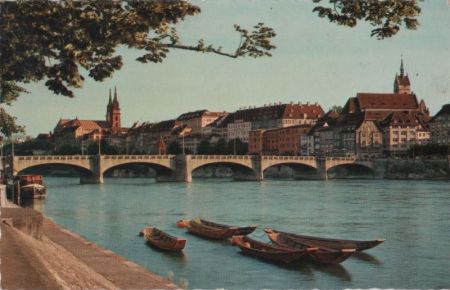Basel - Schweiz - mittlere Rheinbrücke Basel - Schweiz - mittlere Rheinbrücke