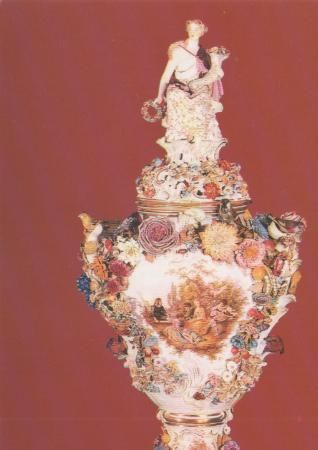 Meißen, Schauhalle - Deckelvase - 1976 Meißen, Schauhalle - Deckelvase - 1976