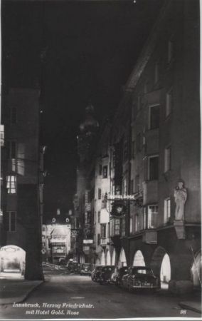 Österreich - Innsbruck - Herzog Friedrichstraße mit Hotel Gold - ca. 1960 Österreich - Innsbruck - Herzog Friedrichstraße mit Hotel Gold - ca. 1960