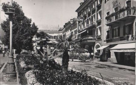 Österreich - Lienz - Stadtplatz - 1959 Österreich - Lienz - Stadtplatz - 1959