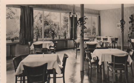 Bad Salzuflen - Rot-Kreuz Mütterkurheim - ca. 1955 Bad Salzuflen - Rot-Kreuz Mütterkurheim - ca. 1955