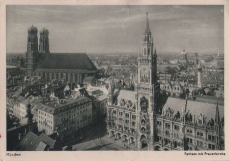 München - Rathaus und Frauenkirche - 1953 München - Rathaus und Frauenkirche - 1953