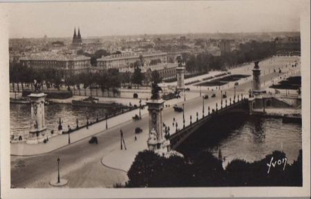 Frankreich - Paris - Pont Alexandre III - ca. 1940 Frankreich - Paris - Pont Alexandre III - ca. 1940