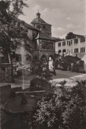 Heidelberg - Partie im Schlosshof Heidelberg - Partie im Schlosshof