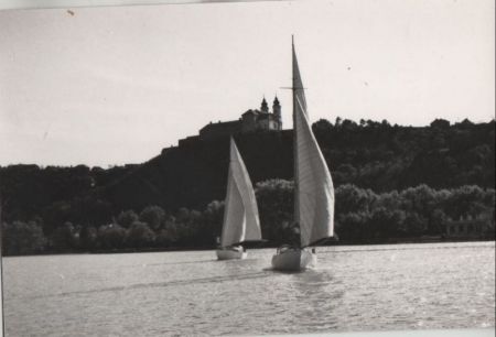 Ungarn - Tihany - Balatonpart az apatsagi templommal - ca. 1965 Ungarn - Tihany - Balatonpart az apatsagi templommal - ca. 1965
