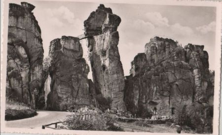 Horn-Bad Meinberg, Exeernsteine - Vorderansicht - ca. 1960 Horn-Bad Meinberg, Exeernsteine - Vorderansicht - ca. 1960