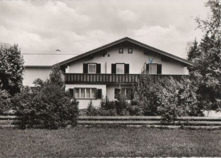 Oberstdorf - Haus Zufriedenheit - ca. 1965 Oberstdorf - Haus Zufriedenheit - ca. 1965