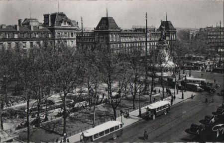Frankreich - Paris - Place de la Republique - ca. 1960 Frankreich - Paris - Place de la Republique - ca. 1960