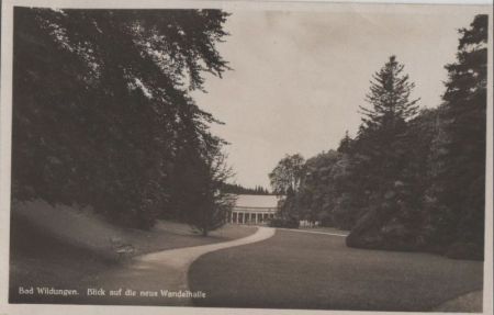 Bad Wildungen - Blick auf die neue Wandelhalle - ca. 1950 Bad Wildungen - Blick auf die neue Wandelhalle - ca. 1950