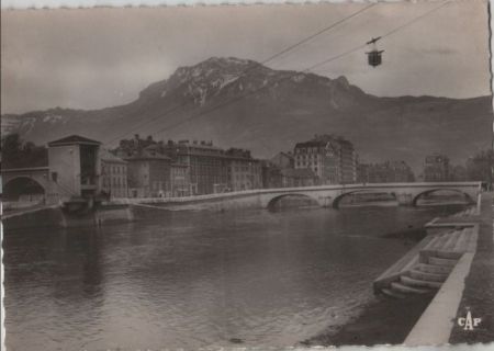 Frankreich - Grenoble - Les Quais - ca. 1965 Frankreich - Grenoble - Les Quais - ca. 1965