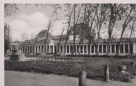 Wiesbaden - Weisbaden - Theaterkolonnade - ca. 1955 Wiesbaden - Weisbaden - Theaterkolonnade - ca. 1955