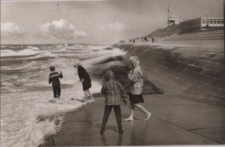 Norderney - Sturm an Strandpromenade - 1966 Norderney - Sturm an Strandpromenade - 1966