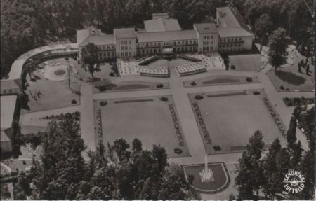 Bad Lippspringe - Kaiser-Karls-Park mit Kurhaus - ca. 1960 Bad Lippspringe - Kaiser-Karls-Park mit Kurhaus - ca. 1960