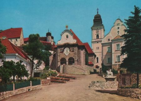 Parsberg - Kirche und Straße Parsberg - Kirche und Straße