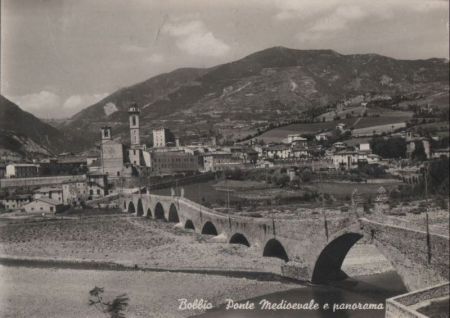 Bobbio - Italien - Ponte Medioevale Bobbio - Italien - Ponte Medioevale