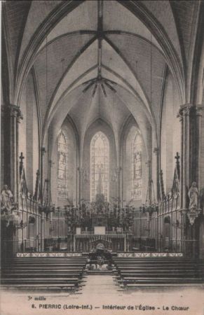 Frankreich - Pierric - Interieur de Eglise - ca. 1935 Frankreich - Pierric - Interieur de Eglise - ca. 1935