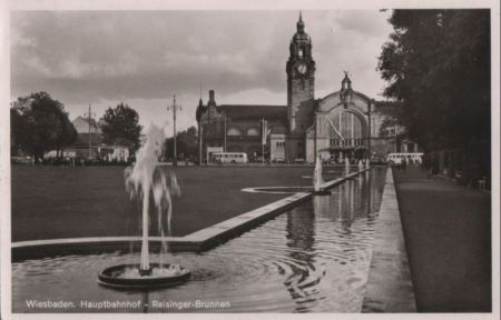 Wiesbaden - Reisinger-Brunnen Wiesbaden - Reisinger-Brunnen