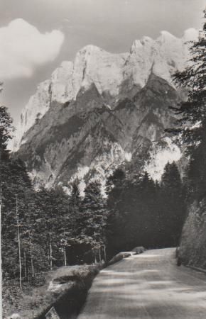 Österreich - Neue Gesäusestraße mit Hochtorgruppe - ca. 1955 Österreich - Neue Gesäusestraße mit Hochtorgruppe - ca. 1955