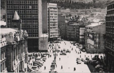 Bogota - Avenida Jimenez de Quesada - ca. 1960 Bogota - Avenida Jimenez de Quesada - ca. 1960