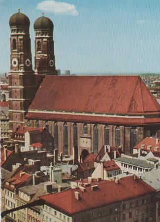 München - Liebfrauendom von Peterskirche - ca. 1975 München - Liebfrauendom von Peterskirche - ca. 1975